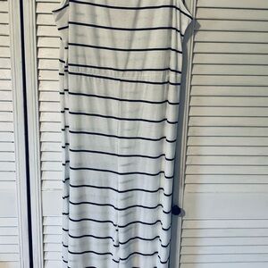 Chic Striped Sleeveless Romper in Black and White Size XL